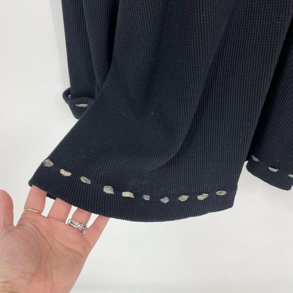 Taylor G Black Waffle Knit Floral Cardigan Sweater Unique Size Small - Picture 7 of 7